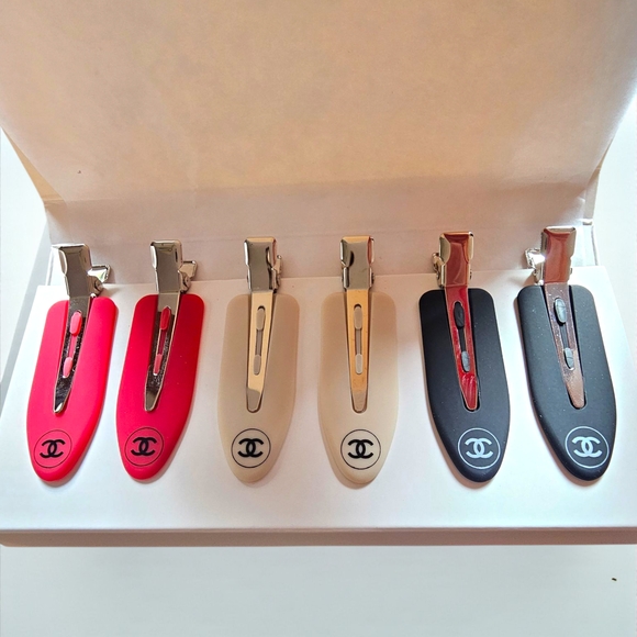 Chanel Beauté 6-piece Hair Clips Set NEW - Picture 1 of 3